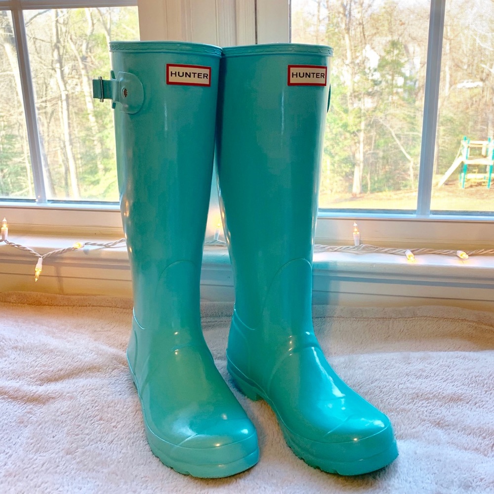 Tiffany Blue Glossy Hunter Boots